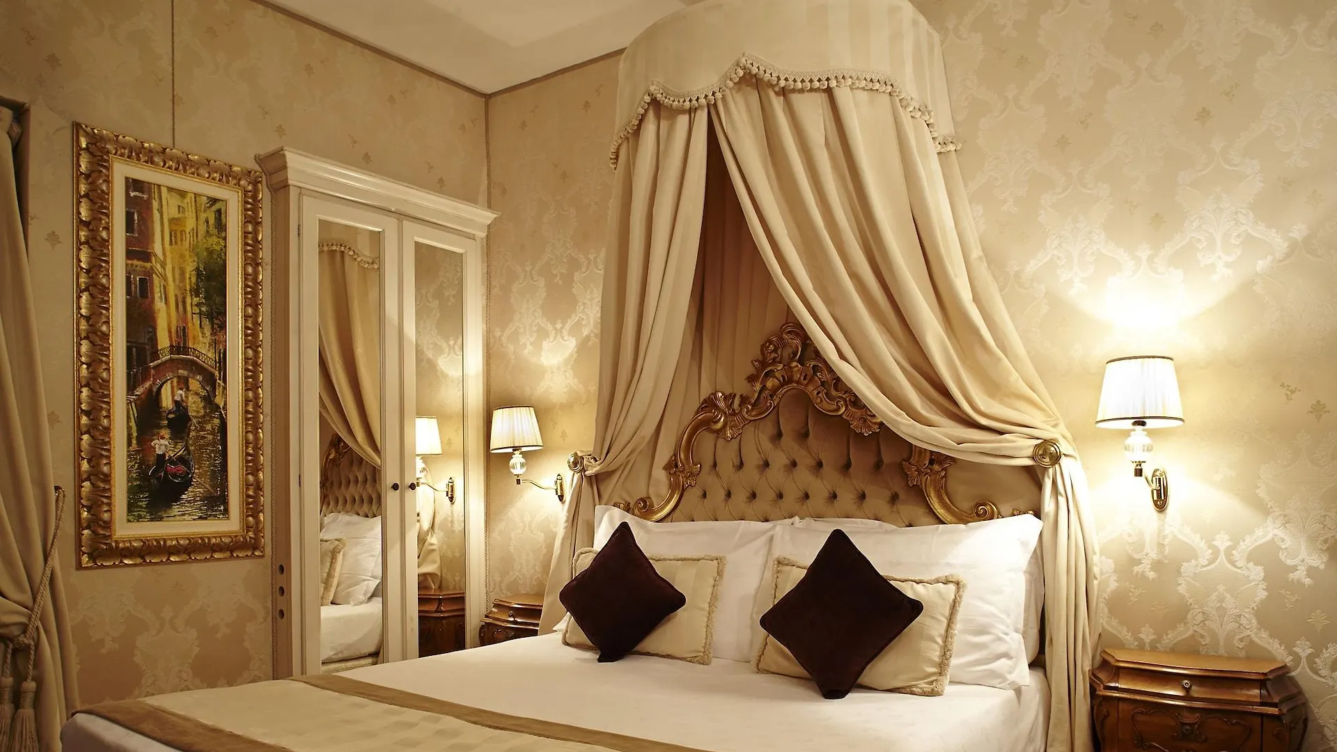 ונציה Palazzo Paruta & Wellness Suites 4*,  איטליה