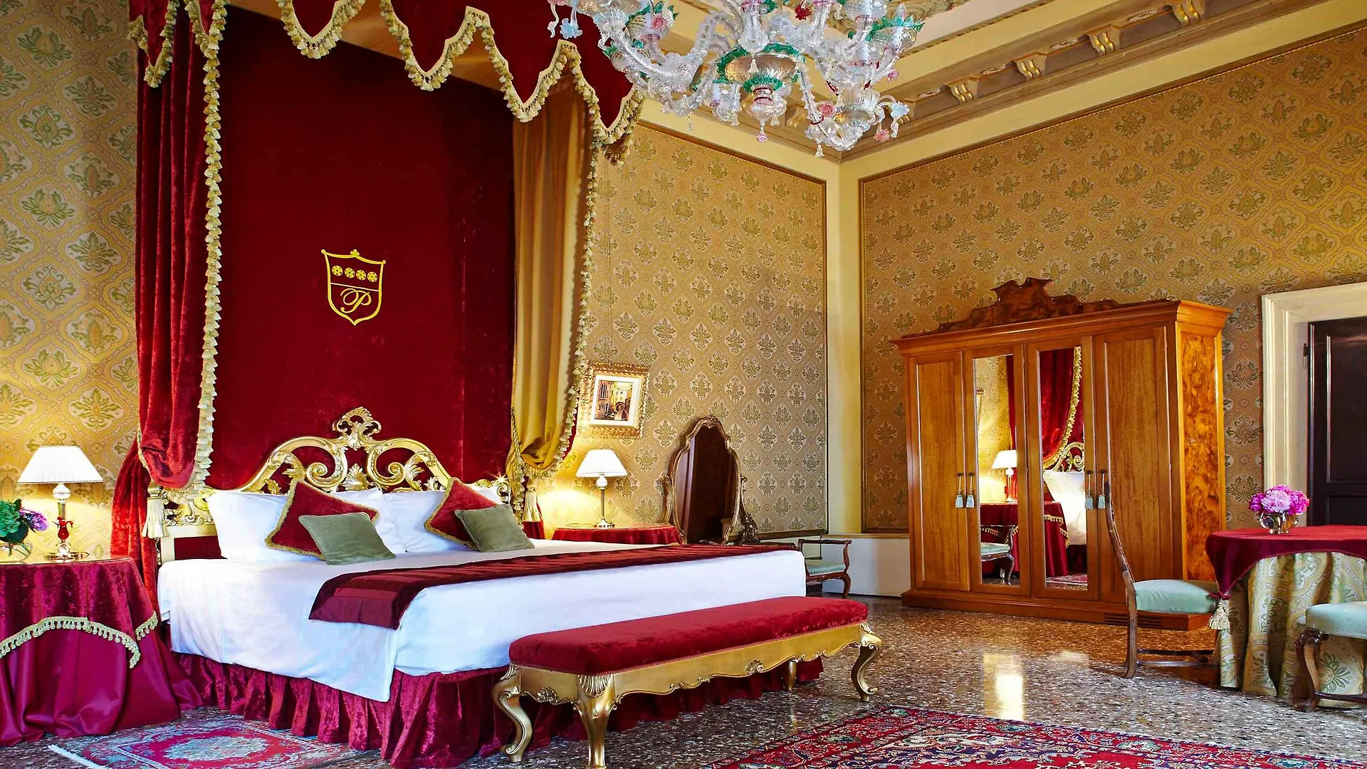 ונציה Palazzo Paruta & Wellness Suites 4*,