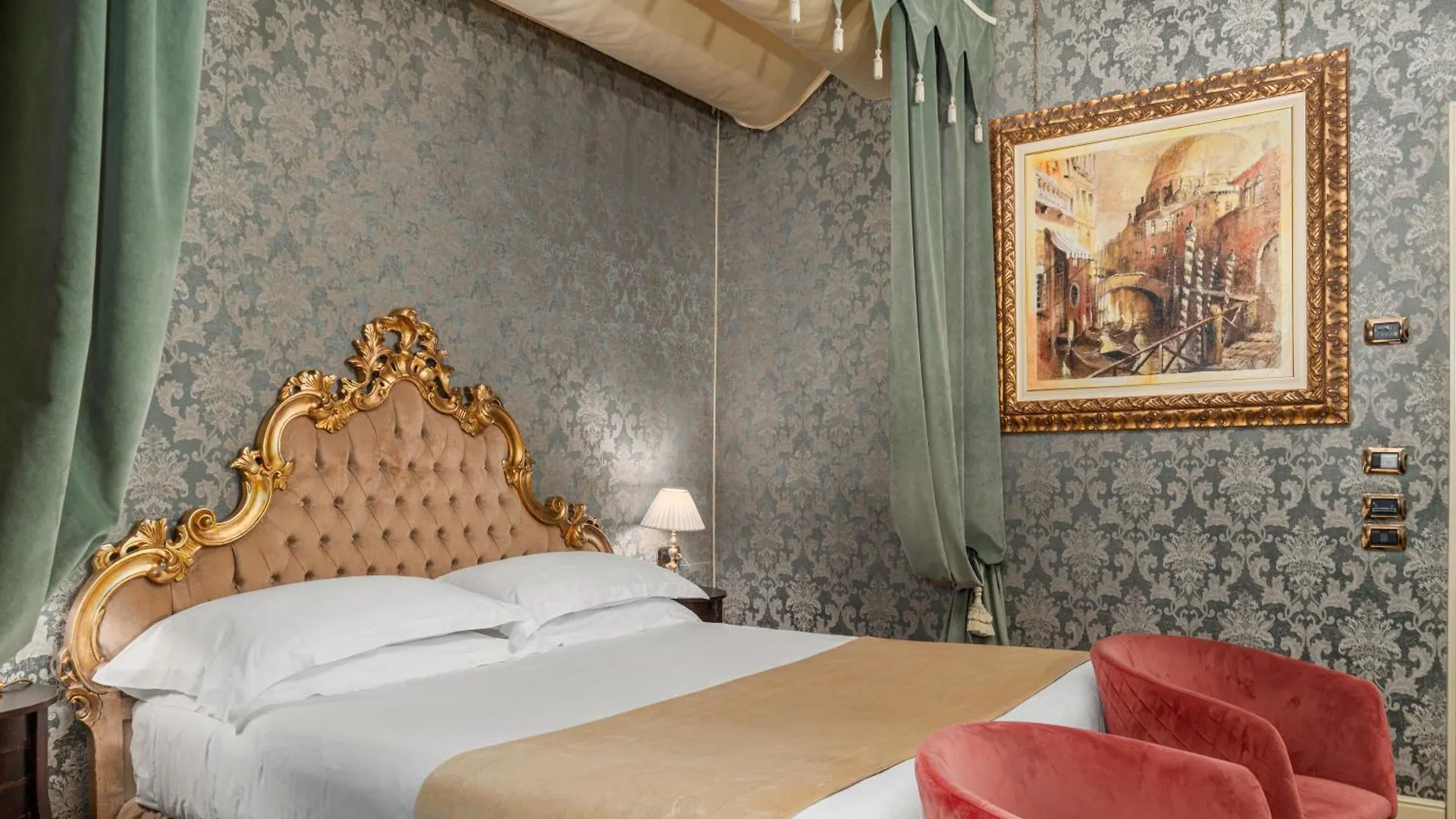 Palazzo Paruta & Wellness Suites Venice Hotel